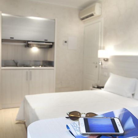 Marina Beach Suite Hotel Rimini Exterior foto