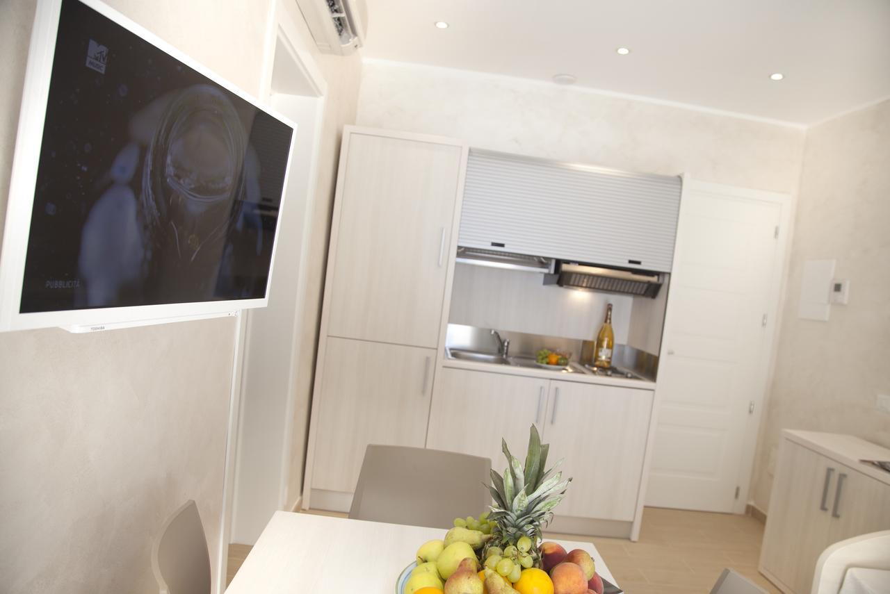 Marina Beach Suite Hotel Rimini Exterior foto